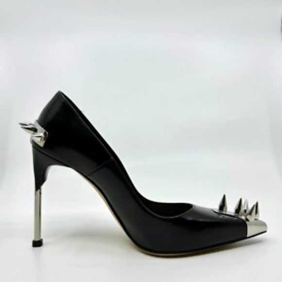 Alexander McQueen Black Spiked Heels - Picture 4 of 5